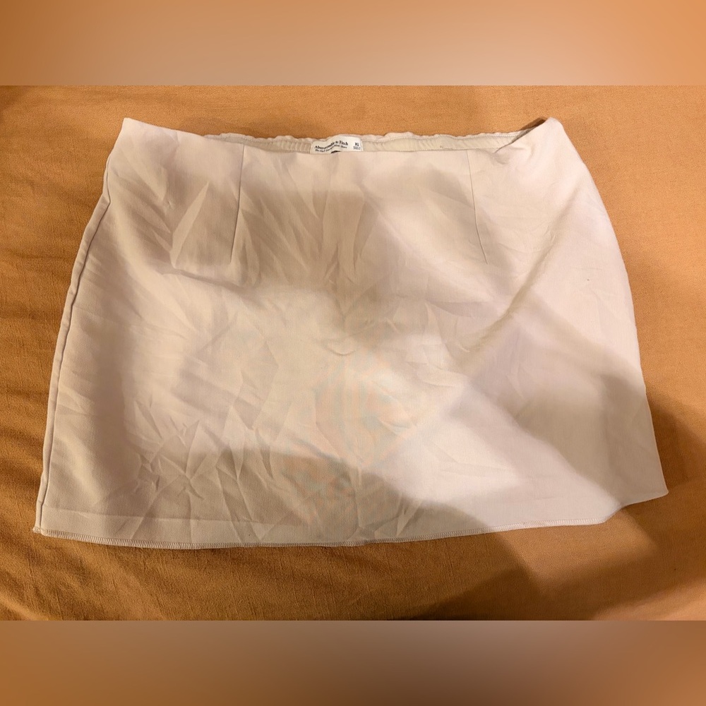 Abercrombie & Fitch Cream Mini Skirt